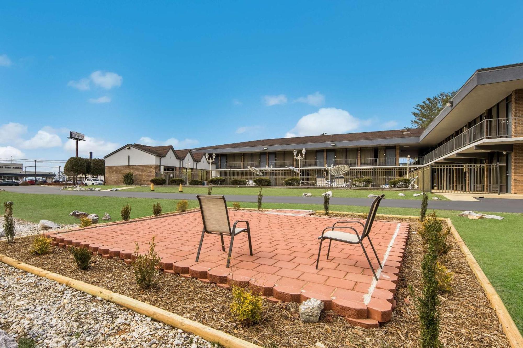 Quality Inn Asheville Airport Fletcher Exterior photo